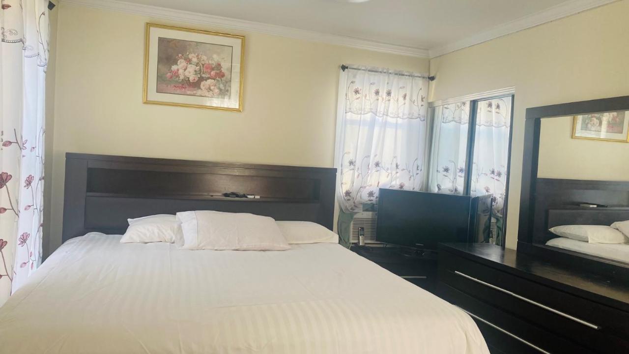 Minutes From Jfk, Beautiful Home With Peaceful, Cosy, Private Room New York Exterior foto