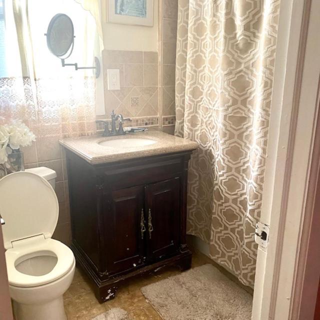 Minutes From Jfk, Beautiful Home With Peaceful, Cosy, Private Room New York Exterior foto