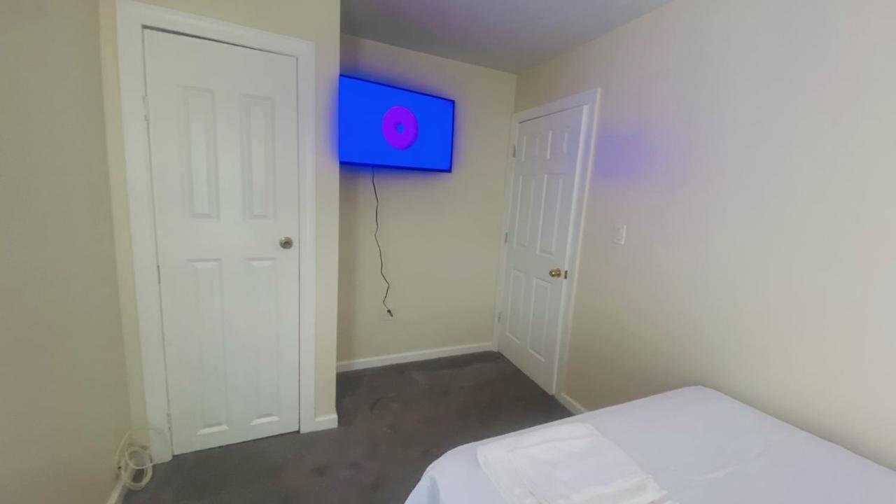 Minutes From Jfk, Beautiful Home With Peaceful, Cosy, Private Room New York Exterior foto